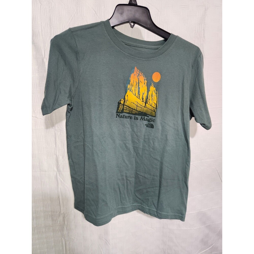 The North Face Nature is Magic Green Tshirt Girls Size XL (14/16) New with tag